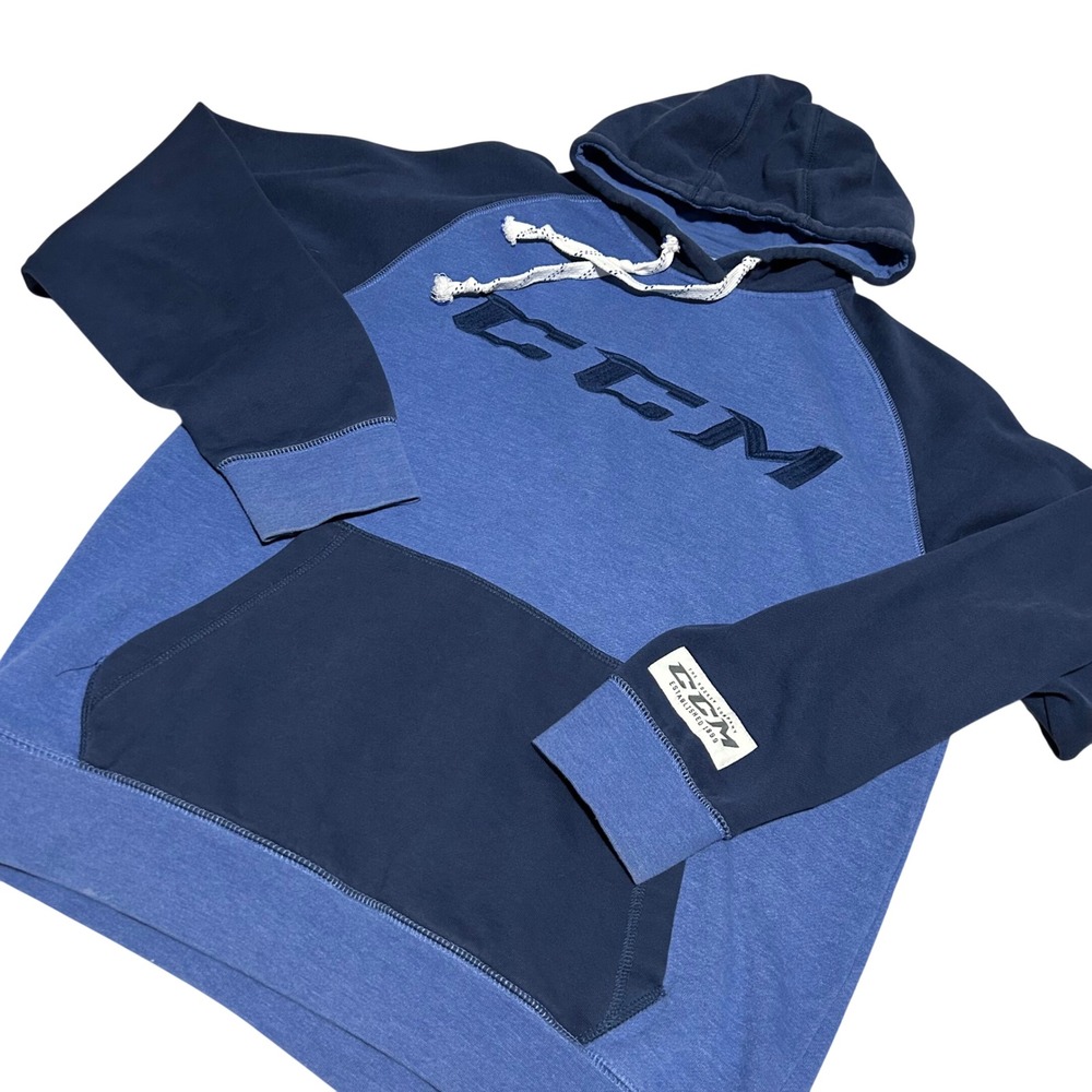 CCM Hoodie Mens Medium Blue Pullover Raglan Embroidered Logo Sportswear